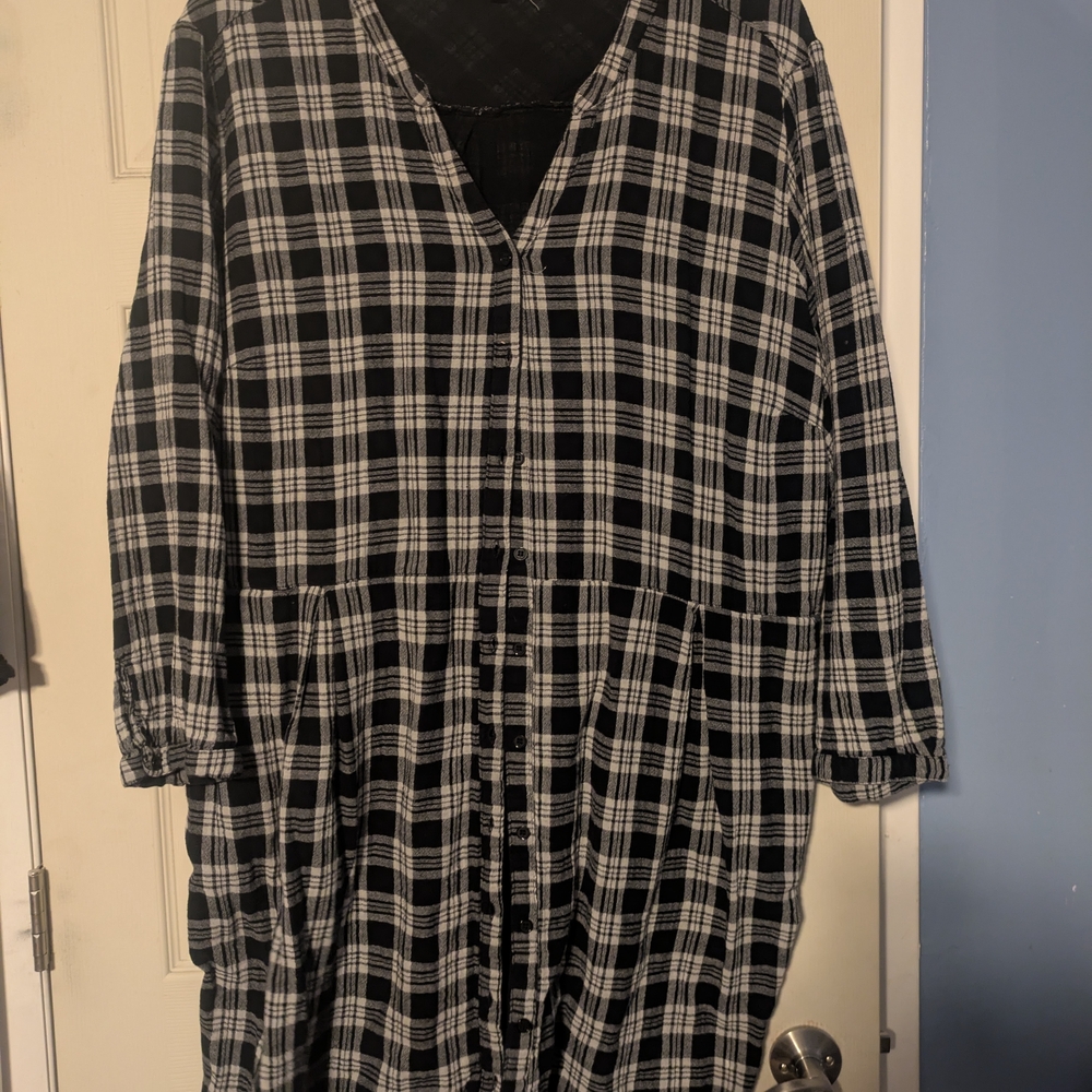 Terra & Sky Black and White Checkered Top